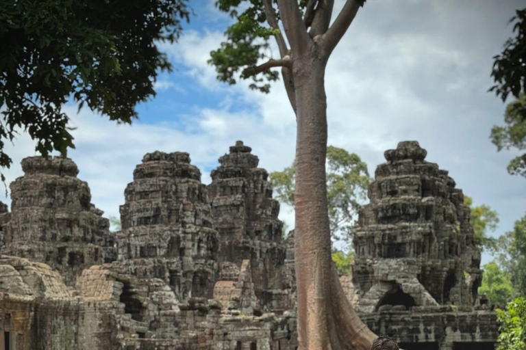 Siem Reap: Private Angkor Wat Guided Tour in Spanish 2 Days: Angkor Temples, Small & Grand Circuit