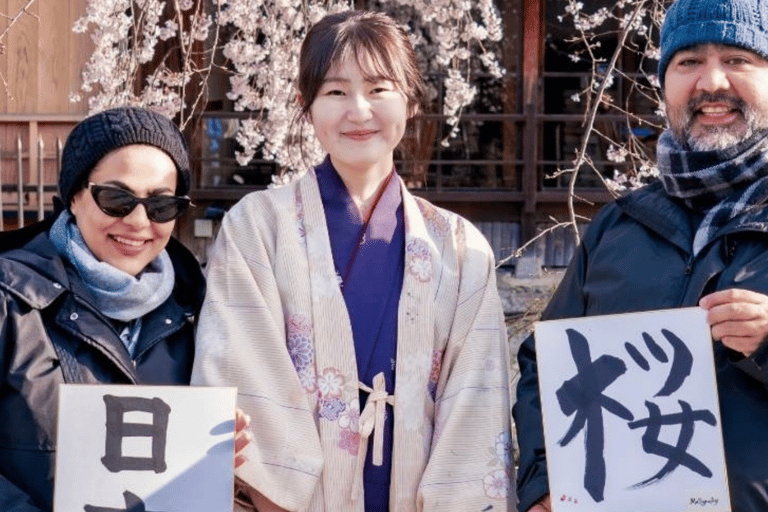 Kyoto : Japanese Calligraphy Workshop with a calligrapher
