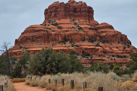 From Phoenix: Sedona Day Tour with Wine Tasting & Montezuma