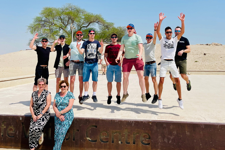 From Manama: Bahrain Full-Day Tour by Luxury Bus