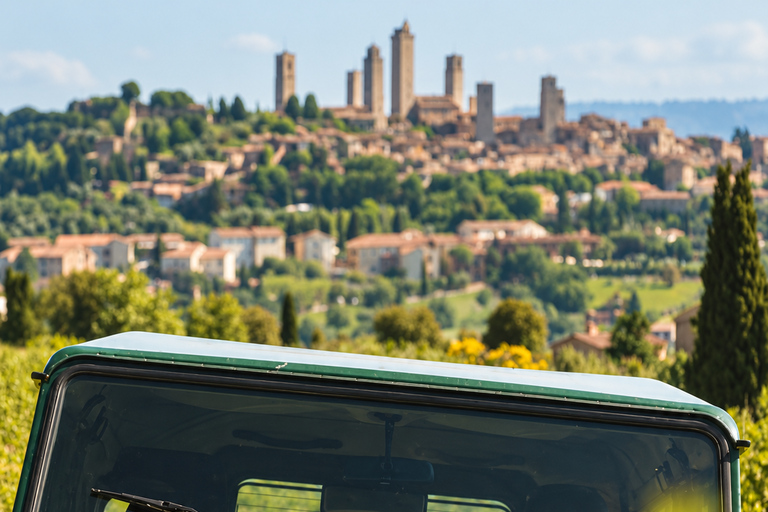San Gimignano: Vineyard Tour by Land Rover with Winery Visit San Gimignano: Land Rover Vineyard Tour with Premium Lunch