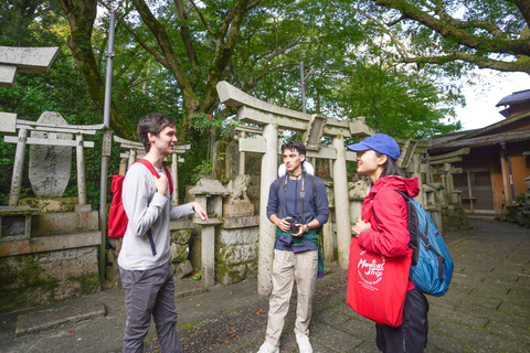 Kyoto: Excursão de caminhada escondida de 3 horas no Santuário Fushimi Inari