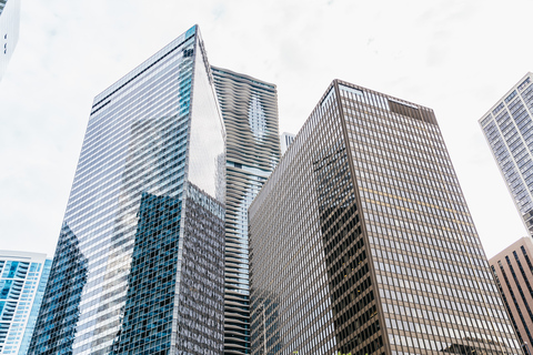 Chicago: Crociera architettonica sul lago e sul fiume di 1,5 oreChicago: crociera di 1 ora e 30 minuti sull&#039;architettura del lago e del fiume