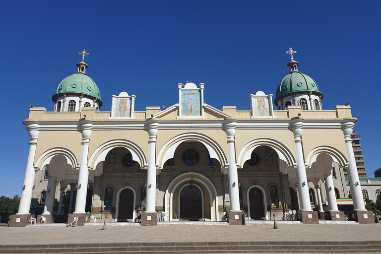 Entdecke die pulsierende Hauptstadt – Stadtführung durch Addis Abeba