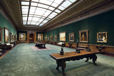 NYC: The Frick Collection entry ticket exterior view