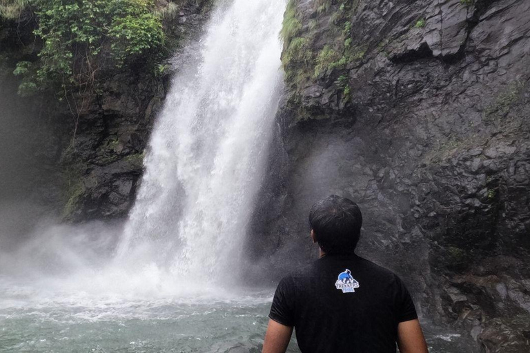 From Mumbai: Twin Valley Waterfall Guided Trek