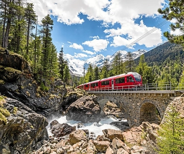 From Milan: Bernina and St. Moritz Day Tour by Scenic Train