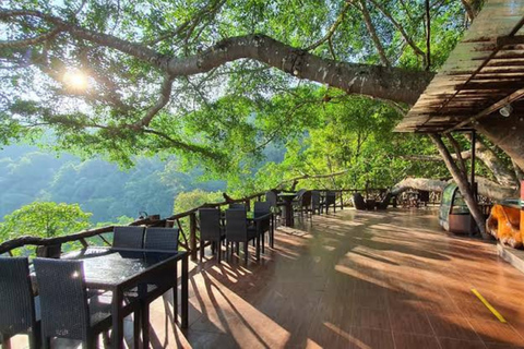 Chiang Mai: Mae Kampong Village Trek & Local Food Experience