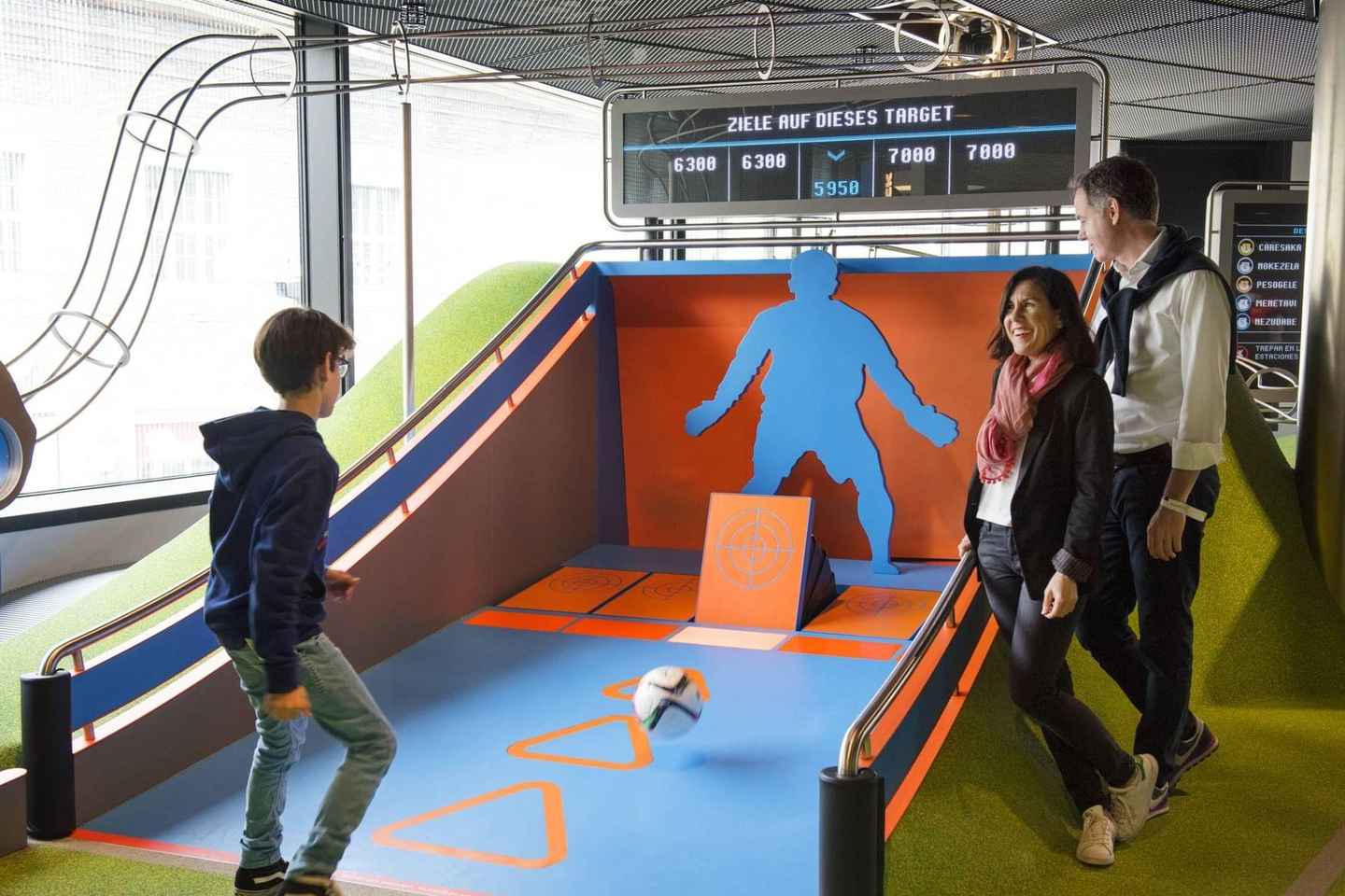 Da Zurigo: Biglietti Museo FIFA con Trasferimento