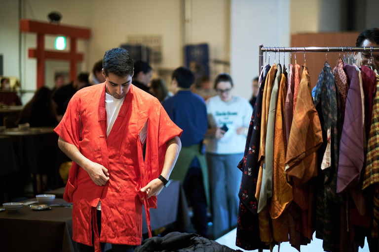 Osaka Sumo Show with Front-Row Seating & Wagyu Sukiyaki Section A: Sumo Show + Sukiyaki Meal＋Full Kimono Experience