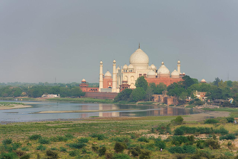 Agra: Taj Mahal & Agra Fort Guided Skip-the-Line Tour Taj Mahal Guided Tour (Tickets Not Included)