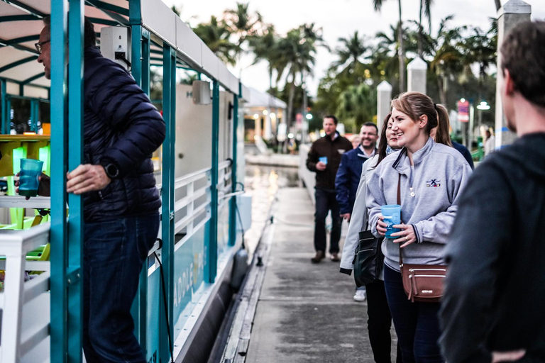 Plaisance au crépuscule tropical à Ft. Lauderdale