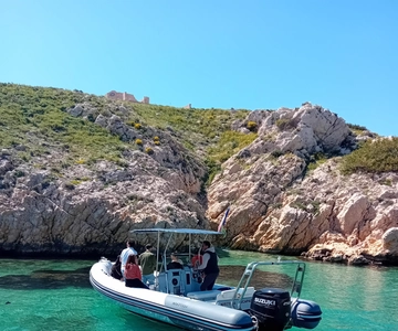 From Marseille: Frioul Islands Boat Tour