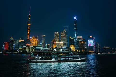 Shanghai Yuyuan Garden Ticket and Huangpu River Night Cruise