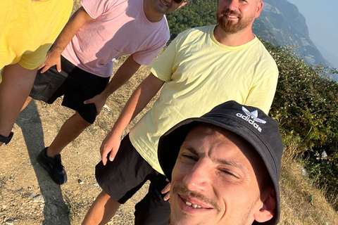 Excursión de un día a la cascada de Shengjergj desde Tirana