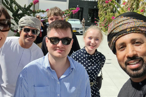 From Muscat: Authentic Omani Dinner with a Local Family