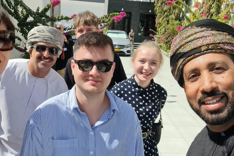 From Muscat: Authentic Omani Dinner with a Local Family