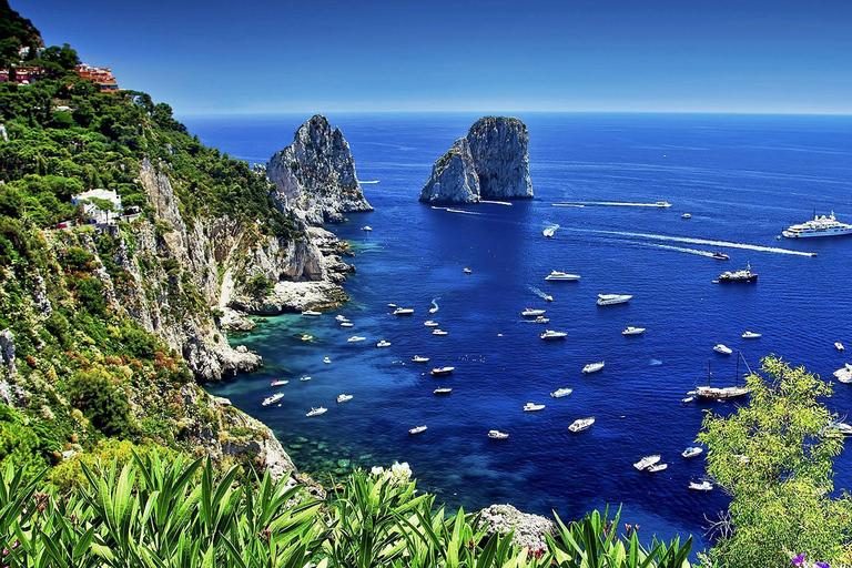 Excursion en bateau privé d'une journée à Capri au départ d'Amalfi