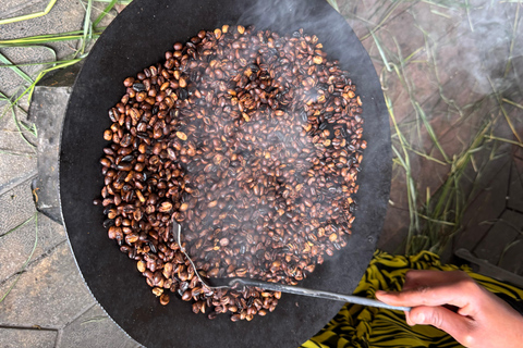 Addis Ababa: Authentic Coffee, Injera & Culture Experience