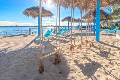 Nassau: Beach Day at SunCay incl. Lunch - Boat Tour SunCay Beach Adventure incl. Lunch - Boat Tour