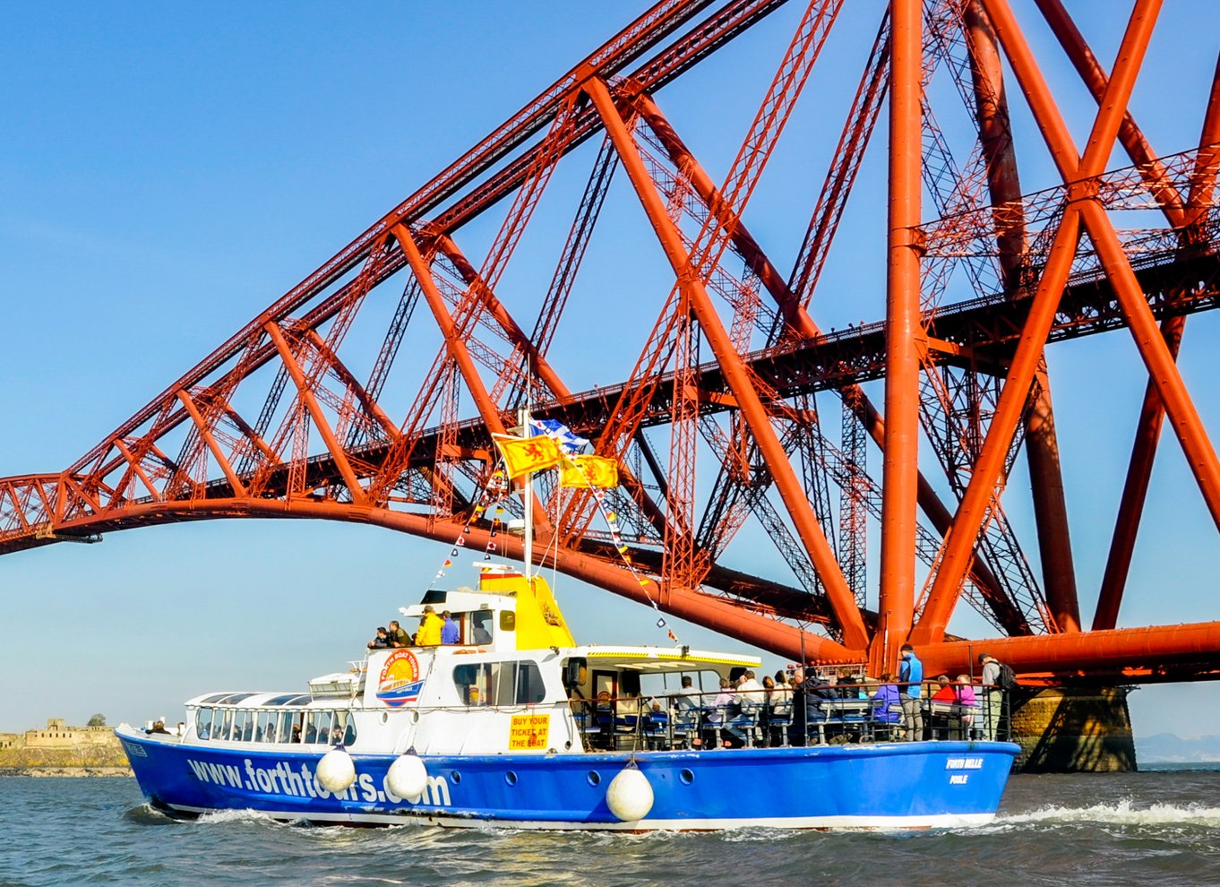 Edinburgh: 'Firth of Forth' Three Bridges Sightseeing Cruise