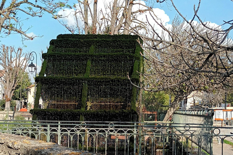 Le Thor e L&#039;isle Sur La Sorgue: visite in bicicletta elettrica assistitaLe Thor e L&#039;isle Sur La Sorgue: gite in bici elettrica