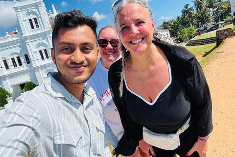 Galle Day Guided Tour-River Safari From Bentota