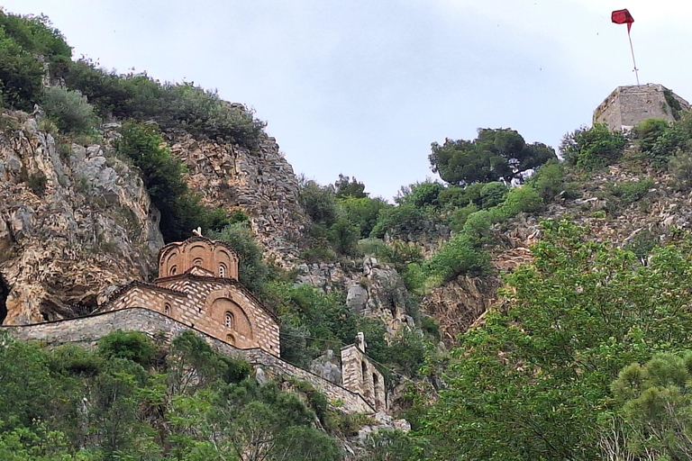 Tirana: Berat, Bogova Waterfall & Osumi Canyon Jeep Tour