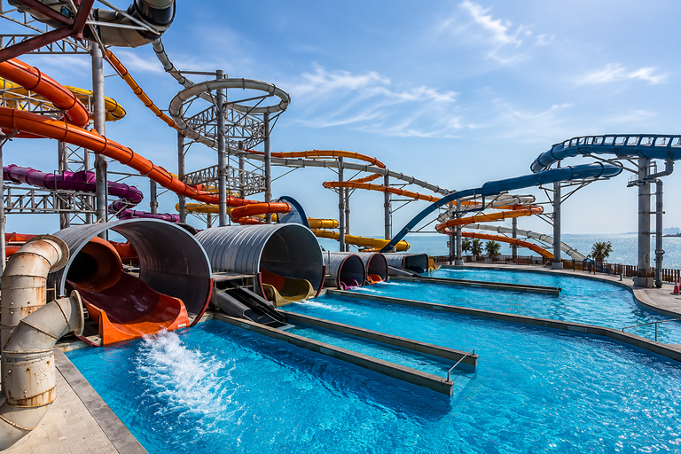 Doha: Meryal Waterpark Experience with Private Doha Transfer