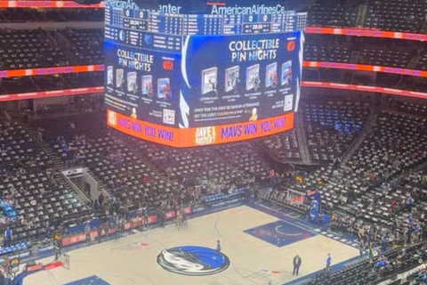 Dallas: Dallas Mavericks Basketball Game Ticket Upper Baseline