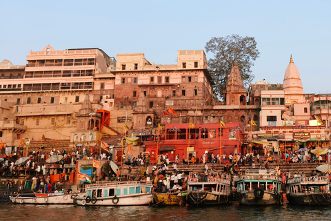 Varanasi: 4 timmars morgontur (soluppgång,ceremoni,tempel,båttur))