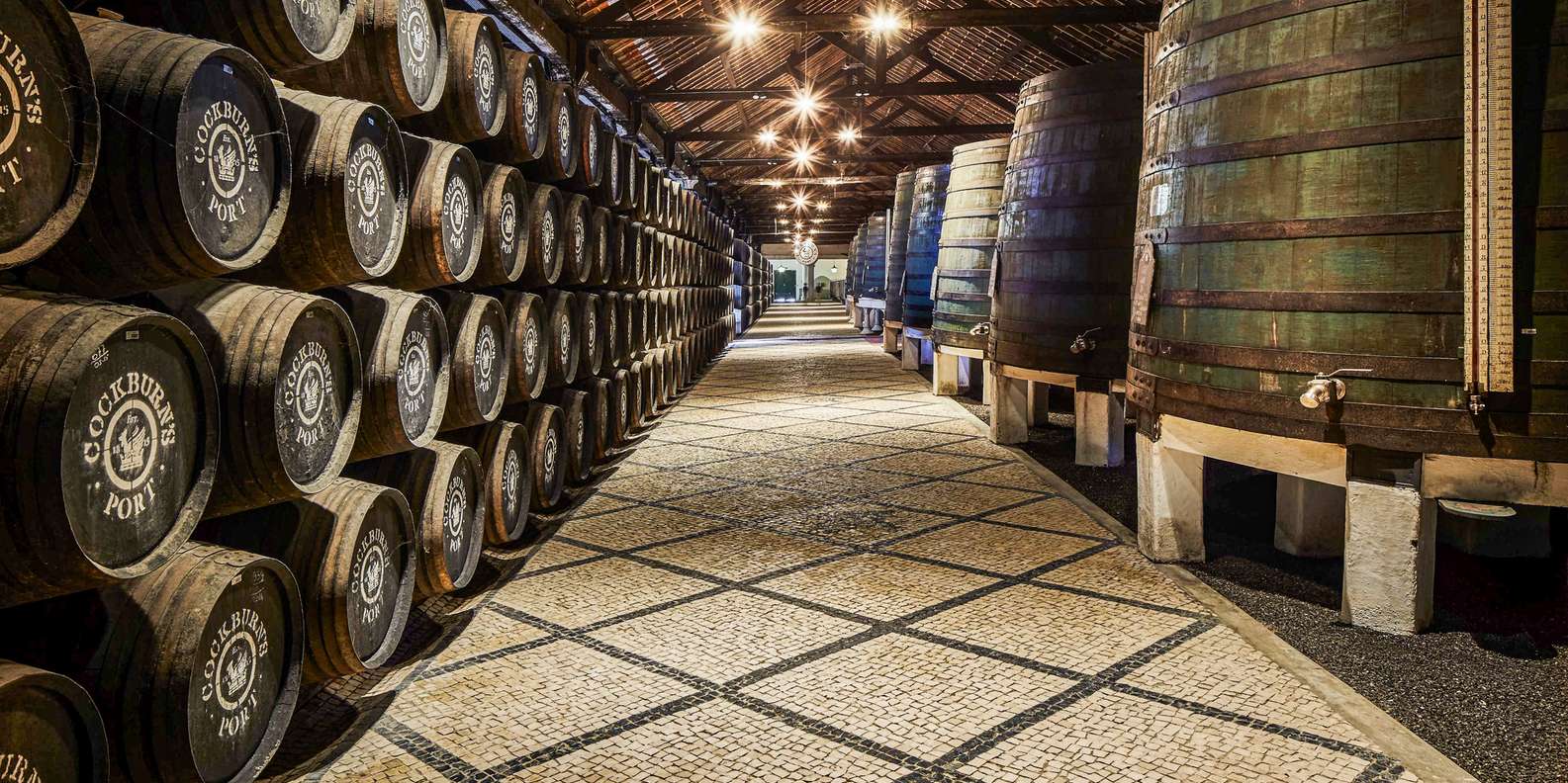 Porto: Cockburn’s Port Lodge Tour and Tasting