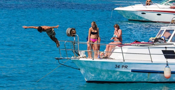 Zadar: Bootstour mit 3 Zwischenstopps zu den Inseln Ugljan und Ošljak