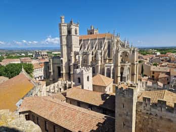 Narbonne: visit the Archbishops' Palace and Cathedral