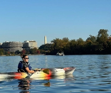 Washington, DC: Faz um tour guiado de caiaque pelos monumentos