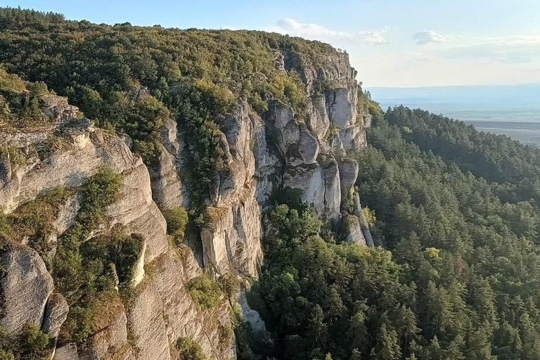 Varna: Northern Black Sea Coast Tour with Wine Tasting