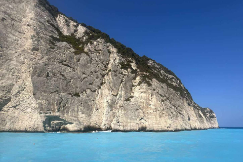 Zakynthos: Schiffswrack-Strand, Blaue Höhlen und Xigia-Höhlen Tour