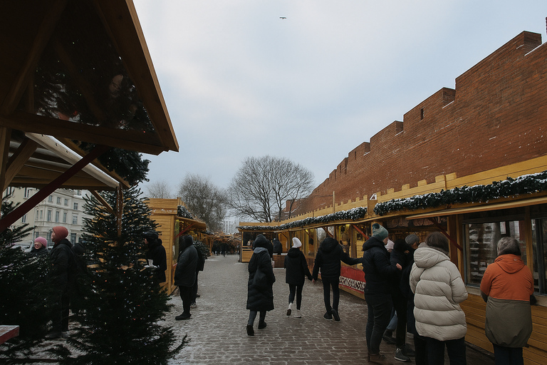 Varsóvia: passeio de Natal polaco com comida e bebidasVarsóvia: tour de Natal polaco com comida e bebidas