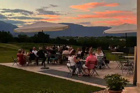 Prosecco Hills: Lovely Tasting Night