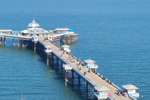 Llandudno: Guided Walking Tour of the Queen of Welsh Resorts