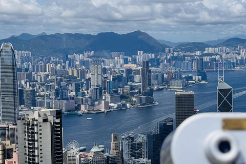 Hong Kong Cultural Walk: Local Markets, Gardens & Heritage Hong Kong Cultural Walk Private Tour