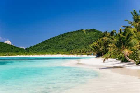 From Fajardo: Full-Day Culebra Islands Catamaran Tour