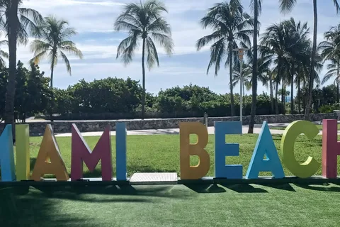 Miami: City Tour & Cruise of Biscayne Bay