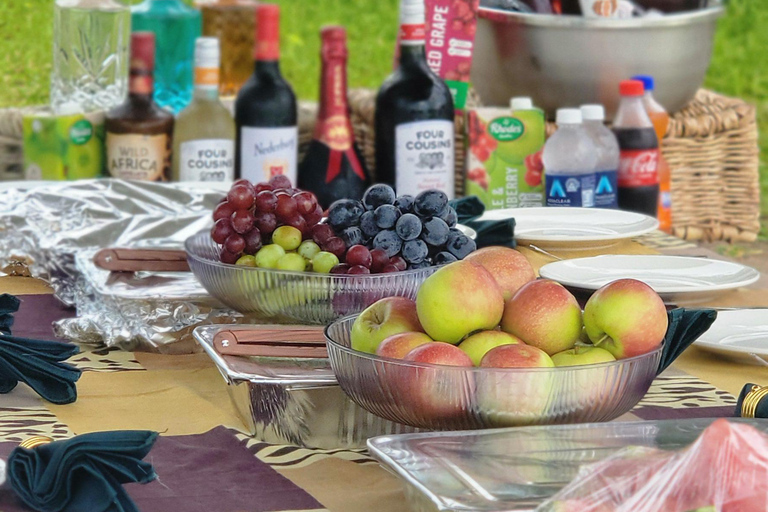 Livingstone: Rhino Sunset Safari with Snacks and Drinks