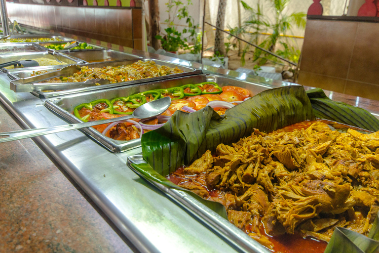 Cancún : Catamaran privé tout compris