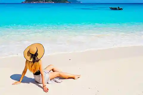 Phuket/Khaolak : excursion d'une journée aux îles Similan avec plongée en apnée