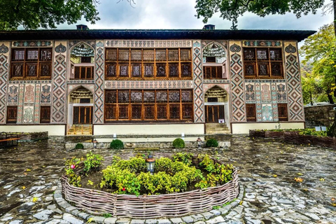 From Baku: Historical Sheki Sightseeing 2-Day Tour