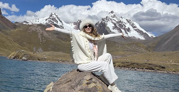 From Cusco: Ausangate 7 Lagoons Guided Trek with Meals