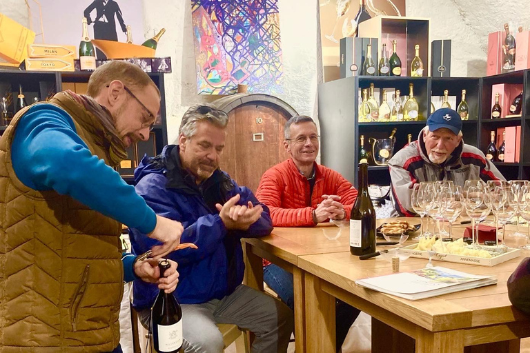 Geneva Food tour : Cheeses, wine, chocolate & fun