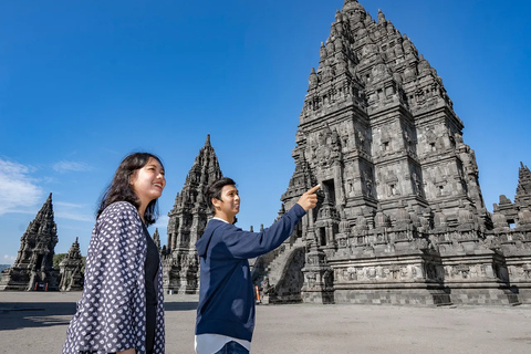 Yogyakarta: Privater Autoverleih mit englischsprachigem FahrerEin Tagesausflug rund um Yogyakarta